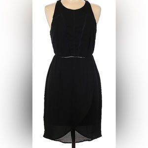 🌺 HI-LO EMBROIDERED